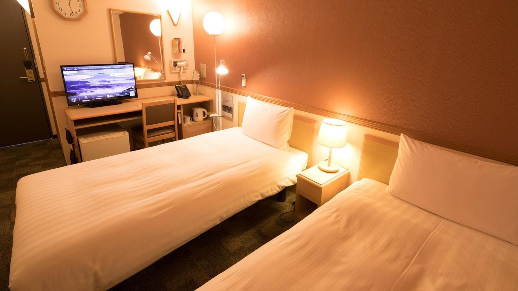 Toyoko Inn Shizuoka Fujieda Eki Kita Guchi Room photo